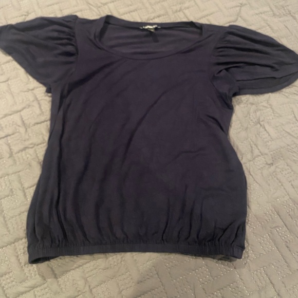 Express Short Puffed Sleeve Shirt - Picture 3 of 7